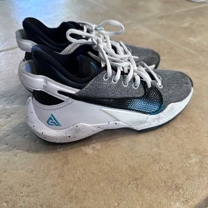 Nike Youth Gianni’s Sneakers